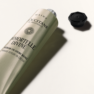 Антивозрастной крем-сыворотка для рук Immortelle Shea