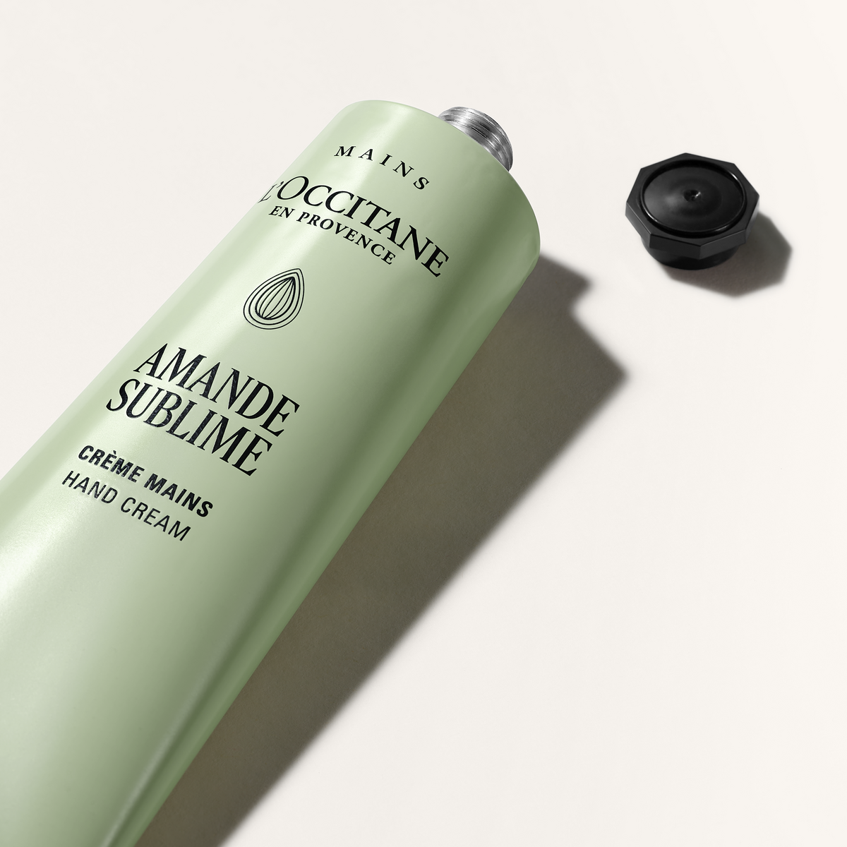 Крем для рук Amande Sublime, большой формат