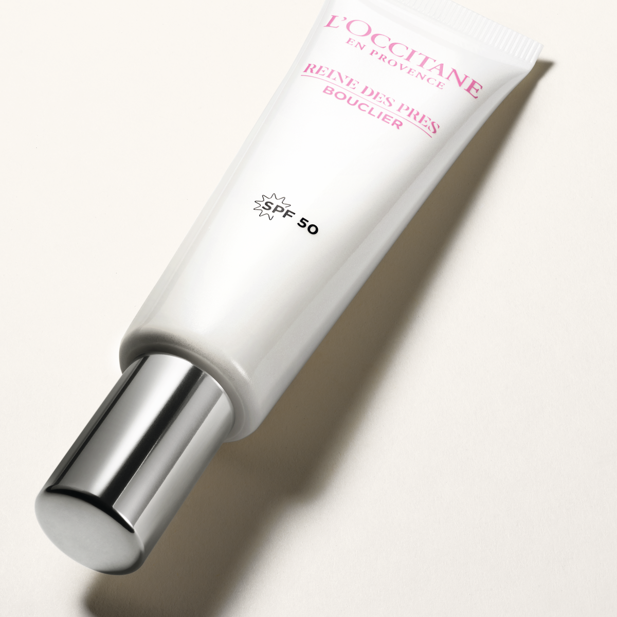 Защитный флюид для лица  Reine Des Pres SPF 50